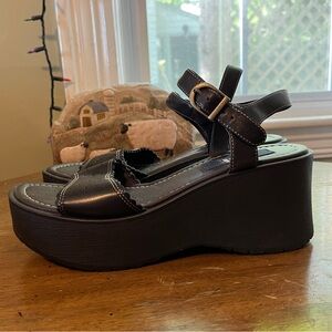 *SOLD* L.E.I. vintage platform sandals